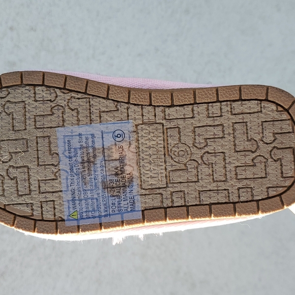 Toddler Girls Unicorn Warm Inside Rainbow Boots - Picture 5 of 5